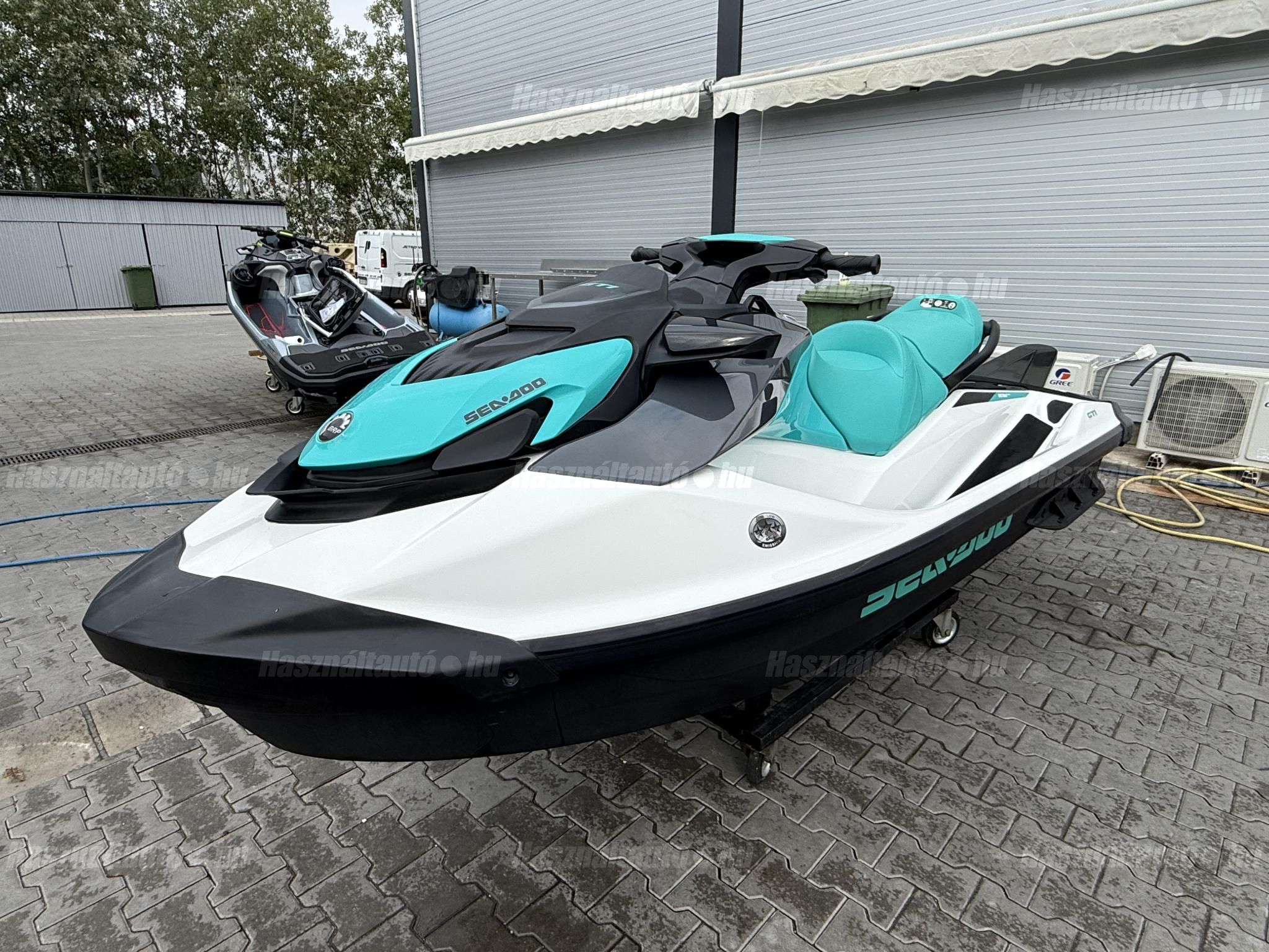 SEA-DOO 2020 - 1