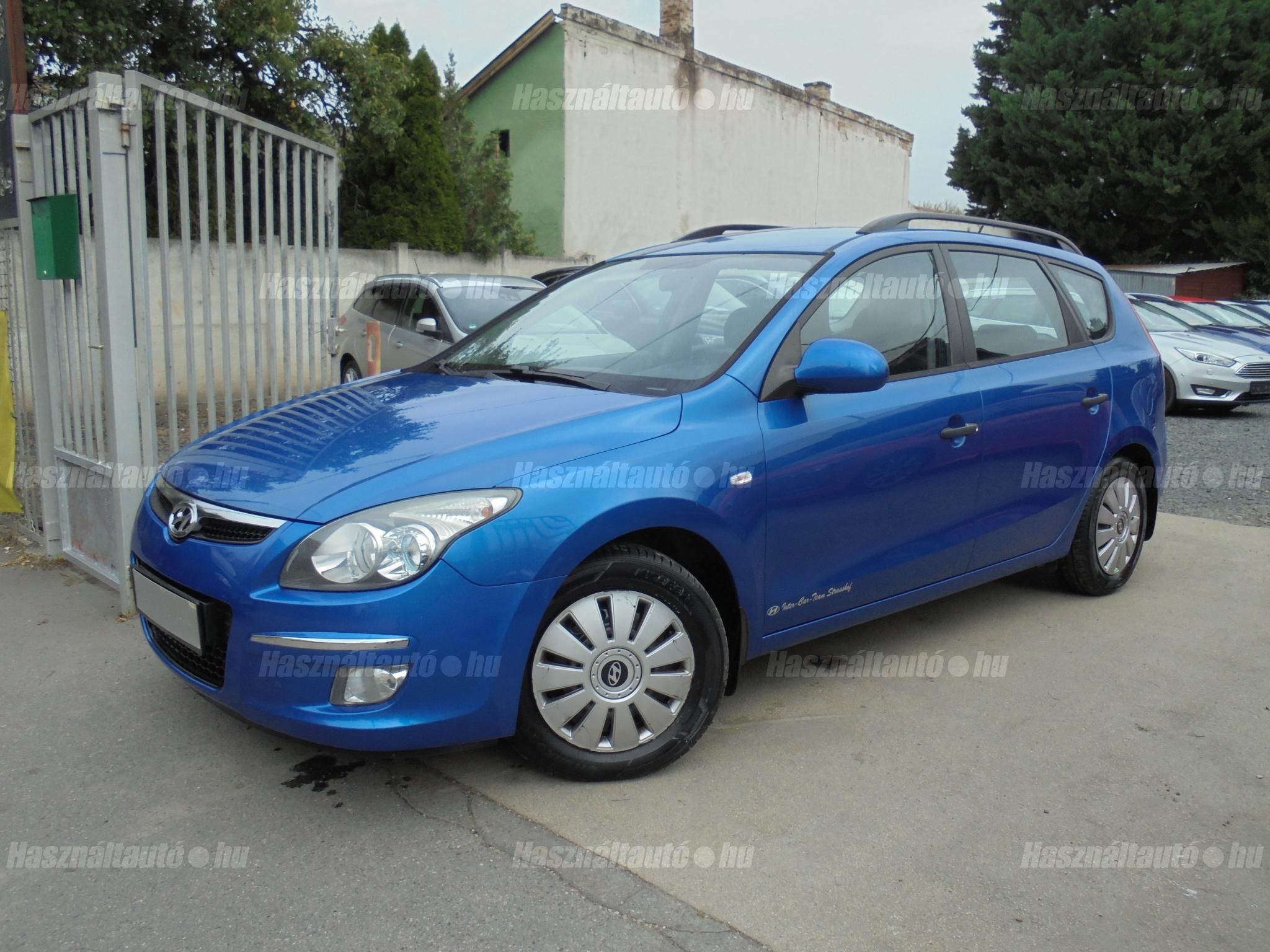 HYUNDAI I30 2010 - 1