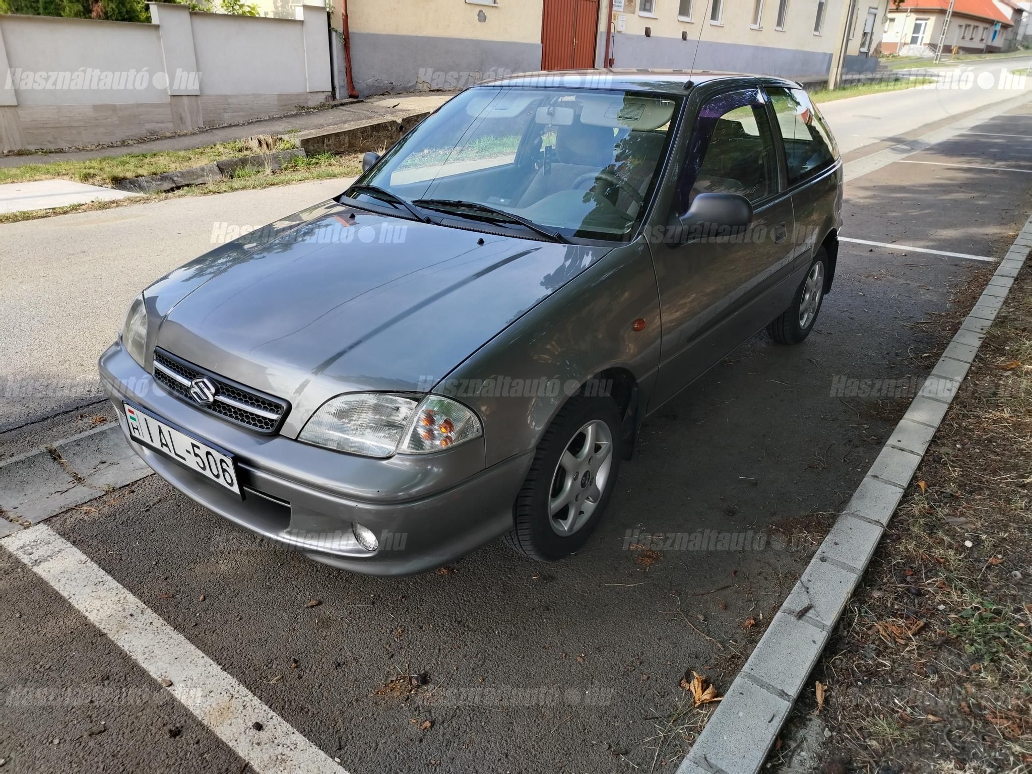 SUZUKI SWIFT 2002/3 - 1