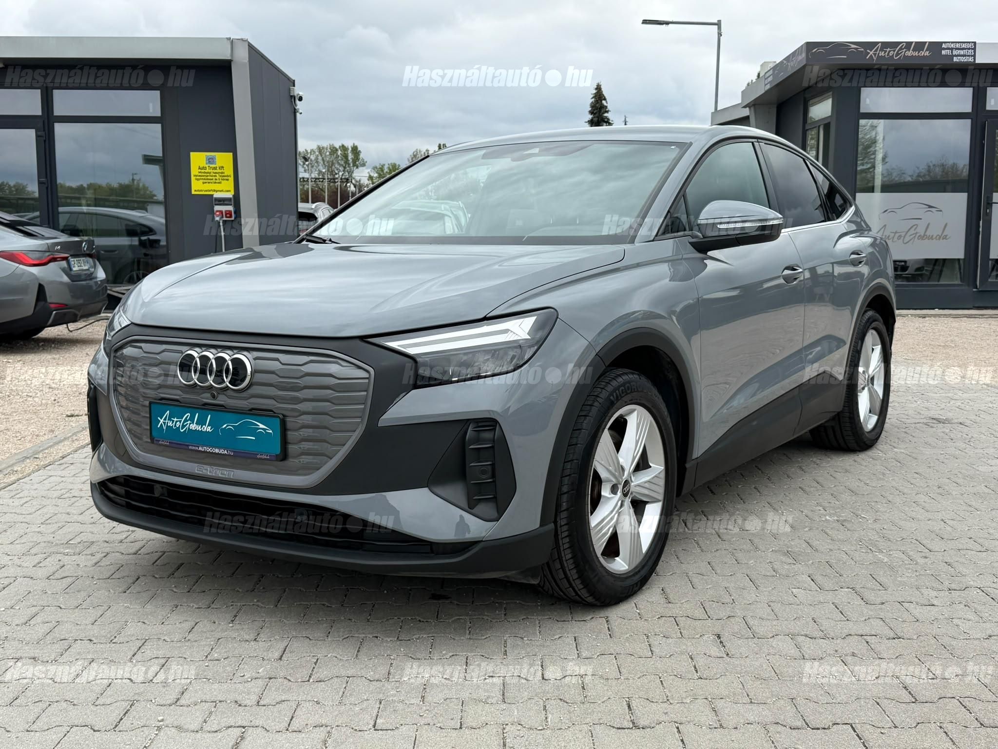 AUDI Q4 2024/1 - 1
