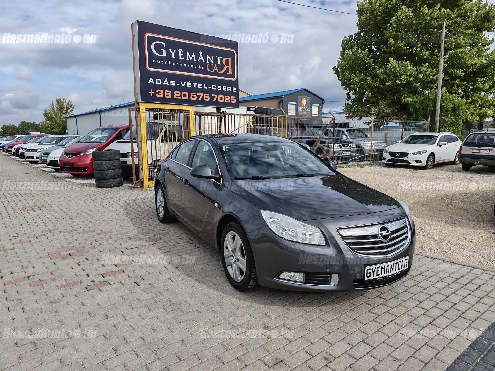 OPEL INSIGNIA 2009/4 - 1