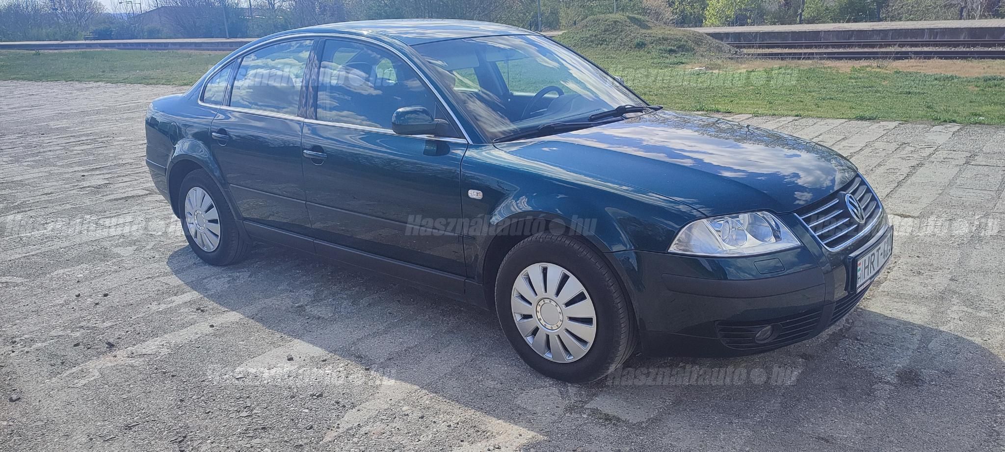 VOLKSWAGEN PASSAT 2001/5 - 1