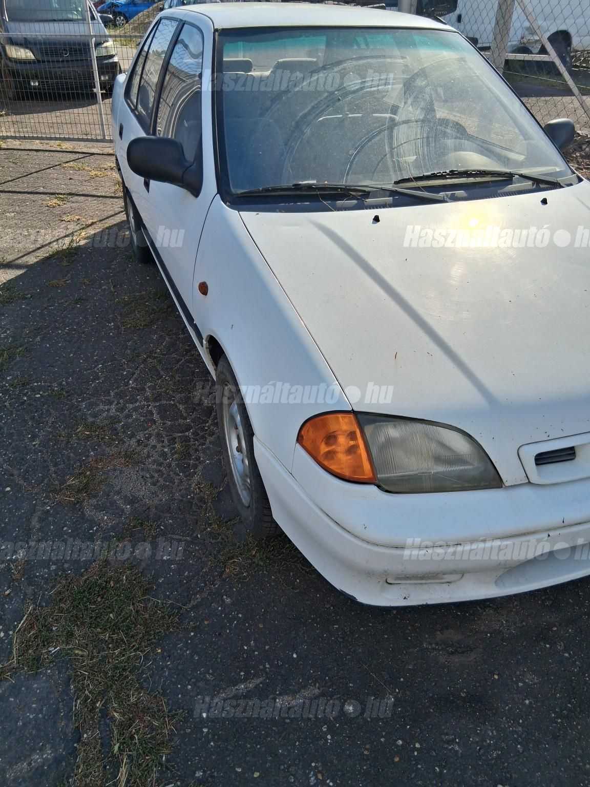 SUZUKI SWIFT 1998/1 - 1