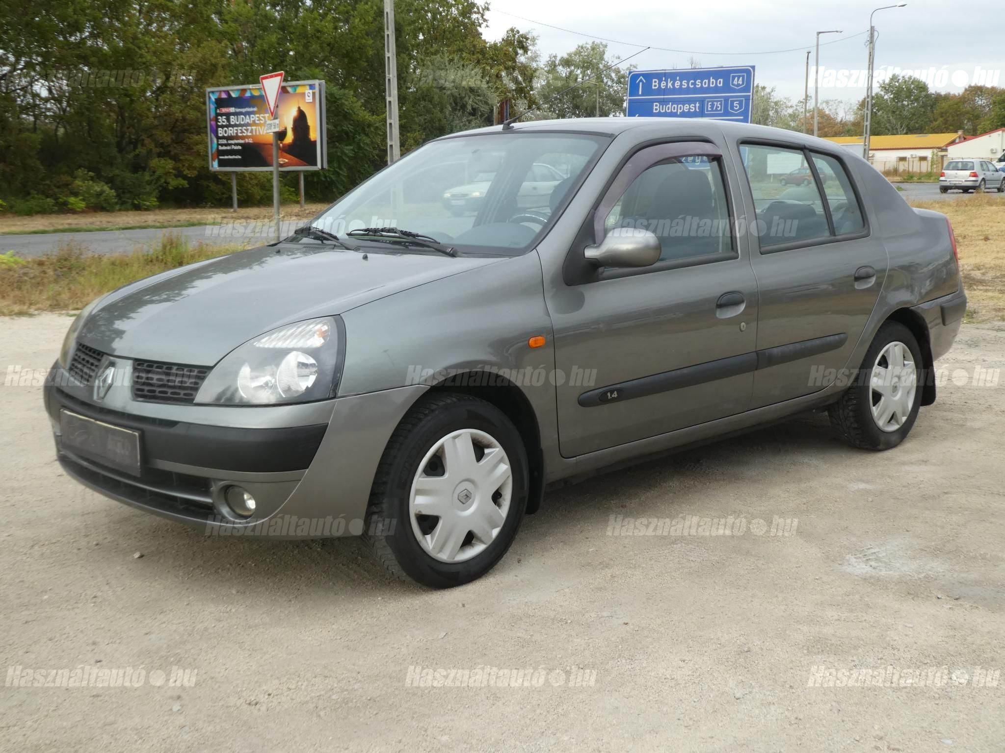 RENAULT THALIA 2003/12 - 1