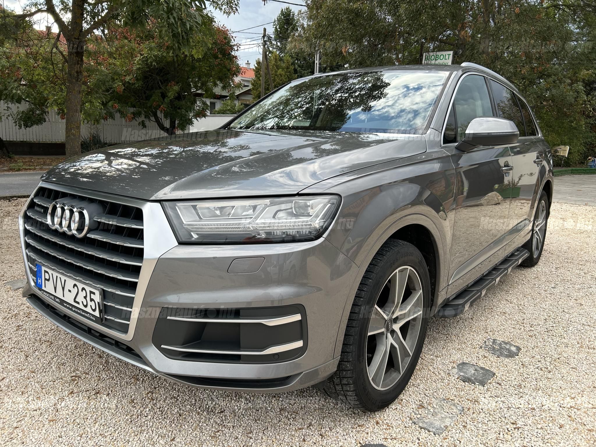 AUDI Q7 2016/10 - 1