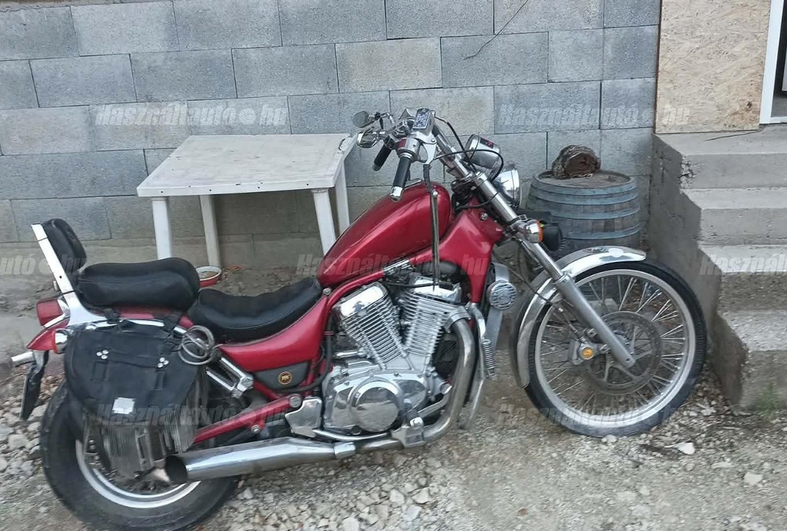 SUZUKI VS 800 (INTRUDER) 1996/4 - 1