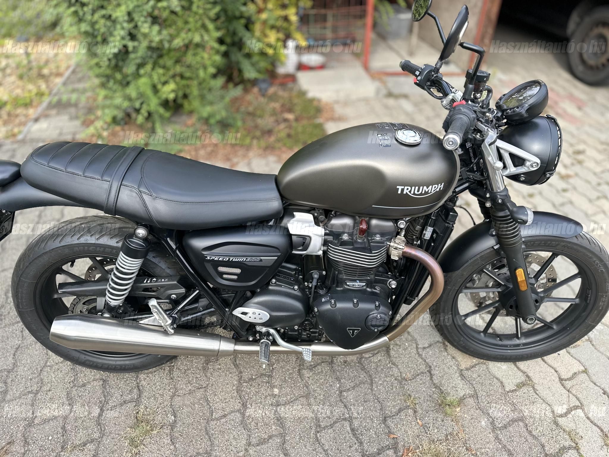 TRIUMPH SPEED TWIN 2023/8 - 1