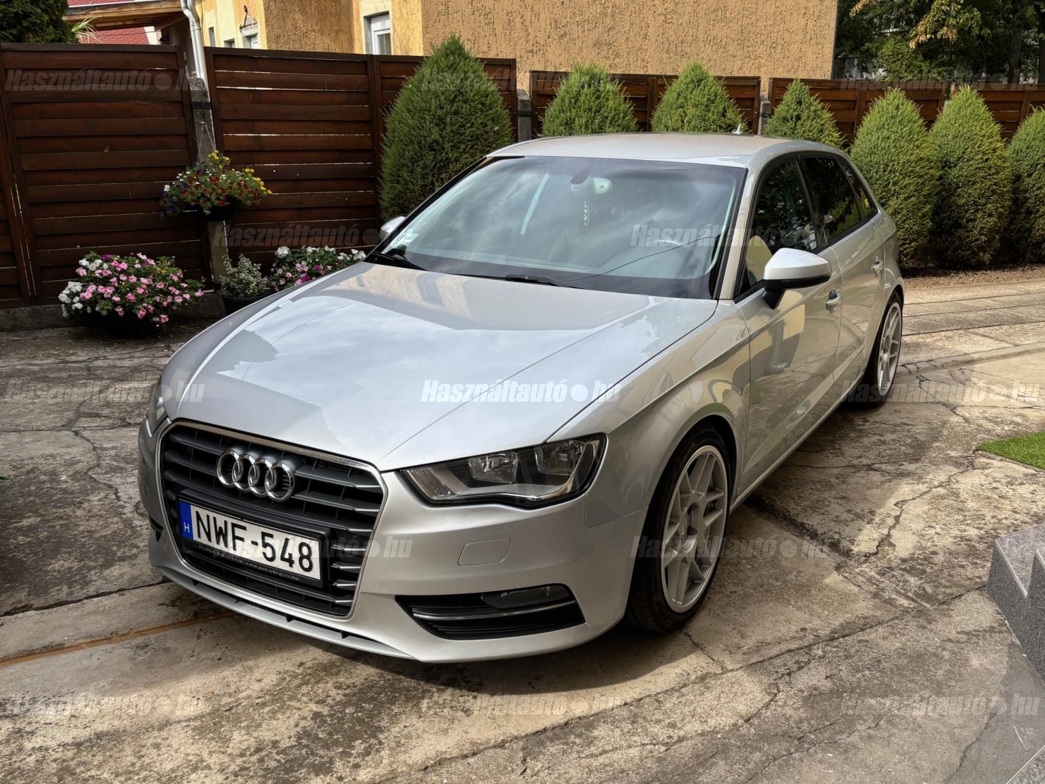 AUDI A3 2014/6 - 1