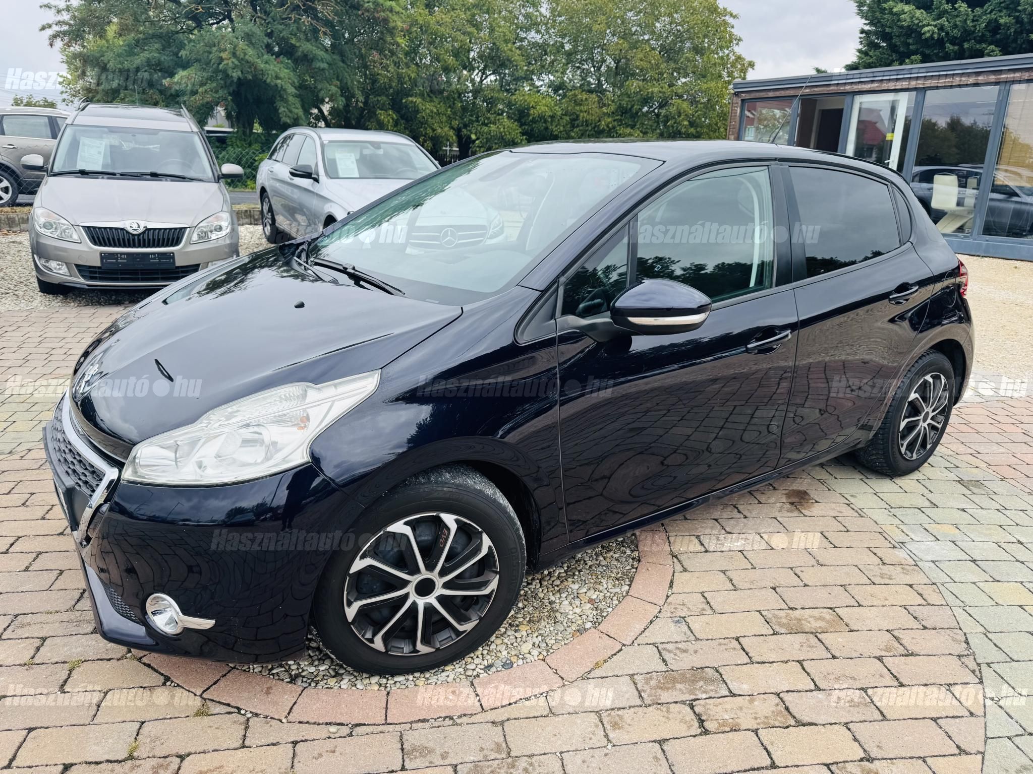 PEUGEOT 208 2014/4 - 1
