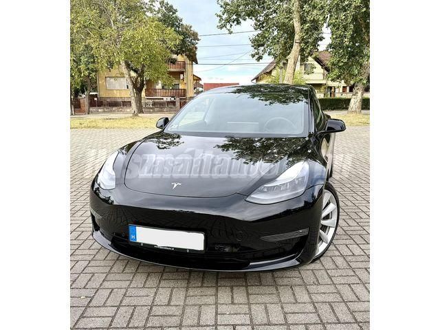 TESLA MODEL 3 2021/2 - 1
