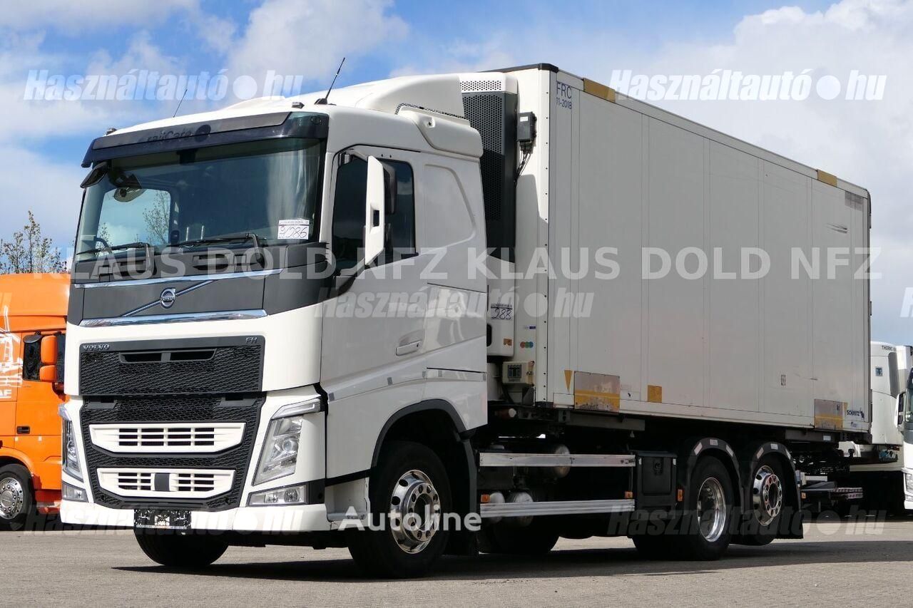 VOLVO 2012/11 - 1