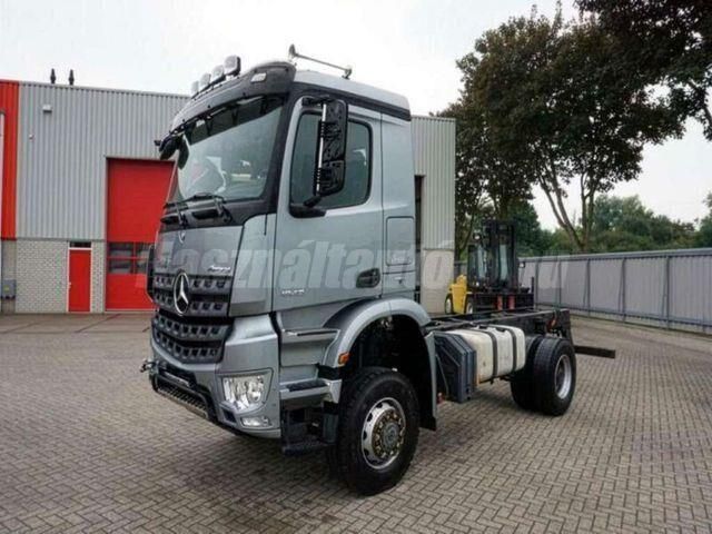 MERCEDES-BENZ 2015/1 - 1
