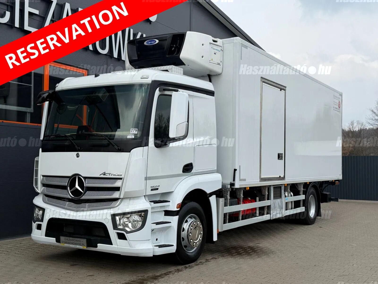 MERCEDES-BENZ 2019/1 - 1
