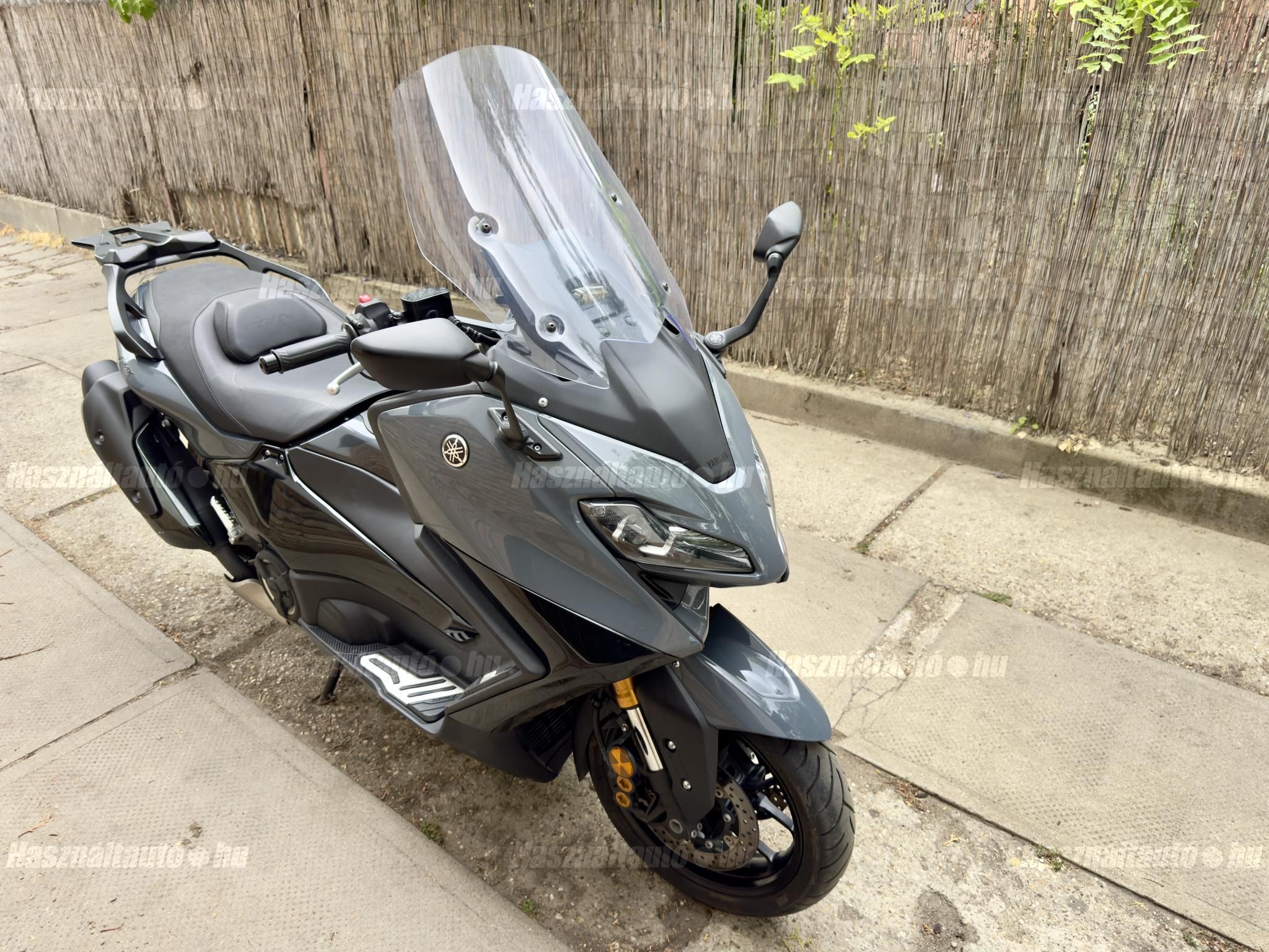 YAMAHA TMAX 2022/9 - 1