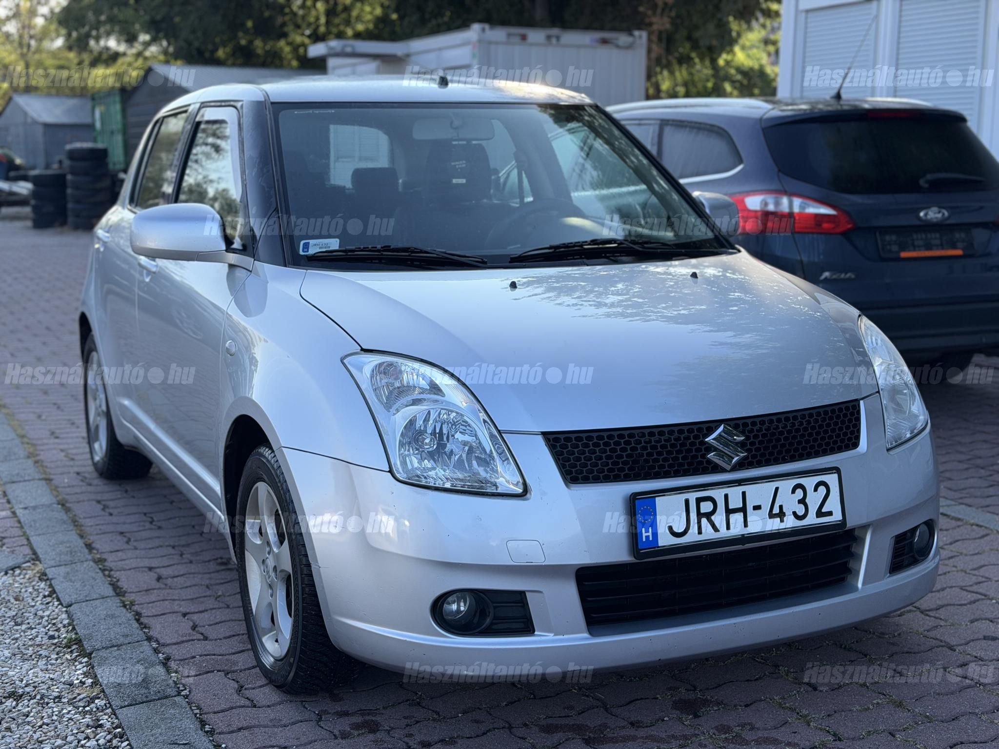 SUZUKI SWIFT 2005/3 - 1
