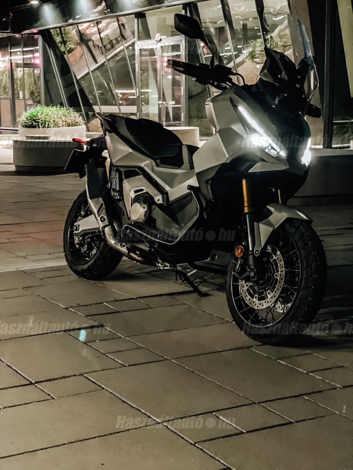 HONDA X-ADV 2025/7 - 1
