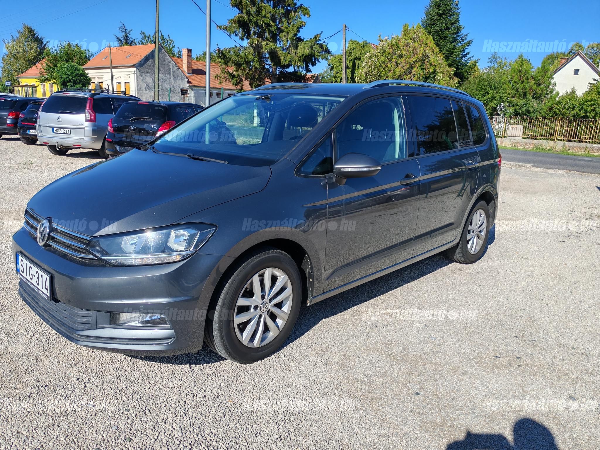 VOLKSWAGEN TOURAN 2017/2 - 1