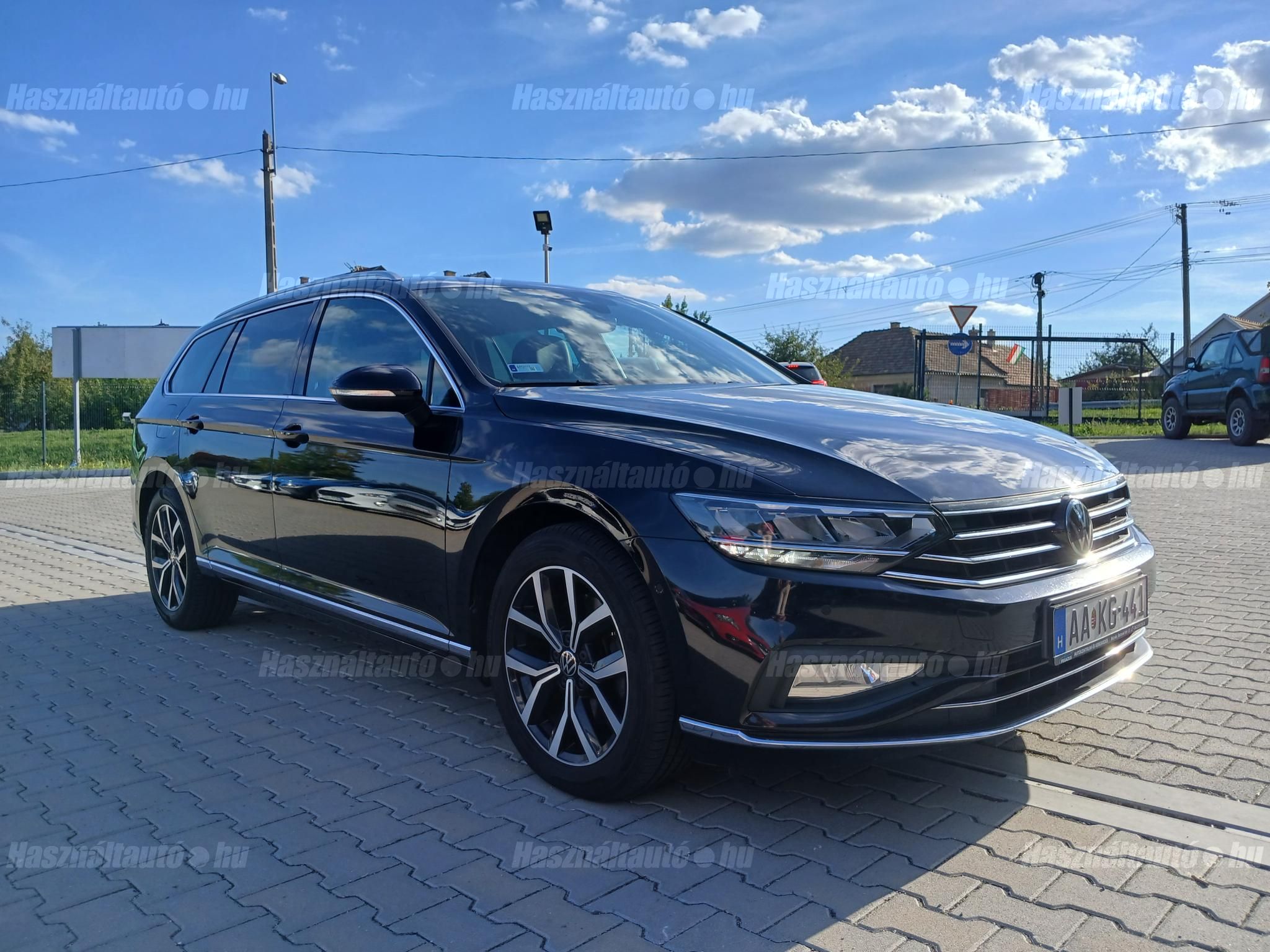 VOLKSWAGEN PASSAT 2022/7 - 1