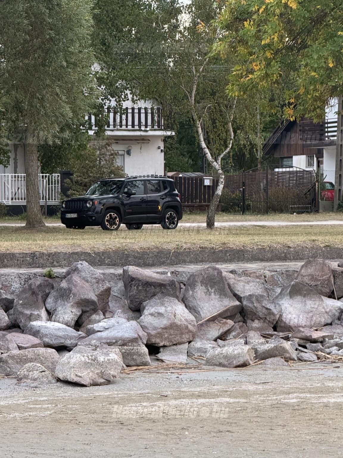 JEEP RENEGADE 2015/9 - 1