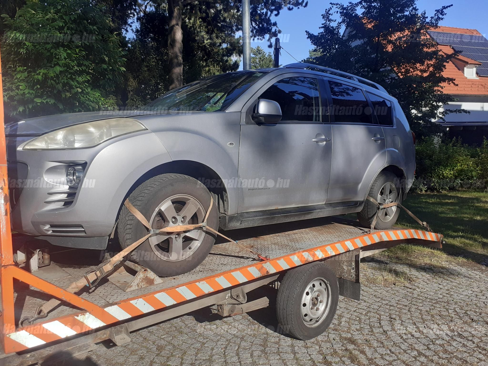 PEUGEOT 4007 2009/10 - 1