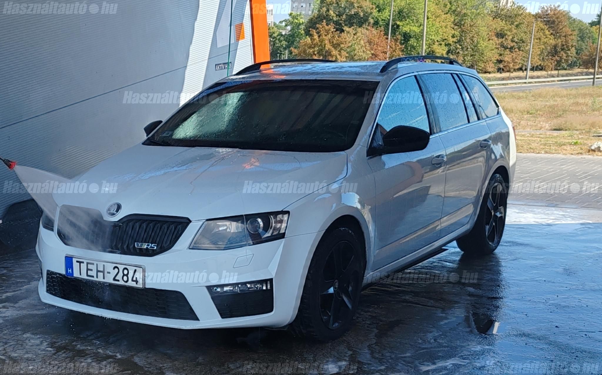 SKODA OCTAVIA 2014/8 - 1