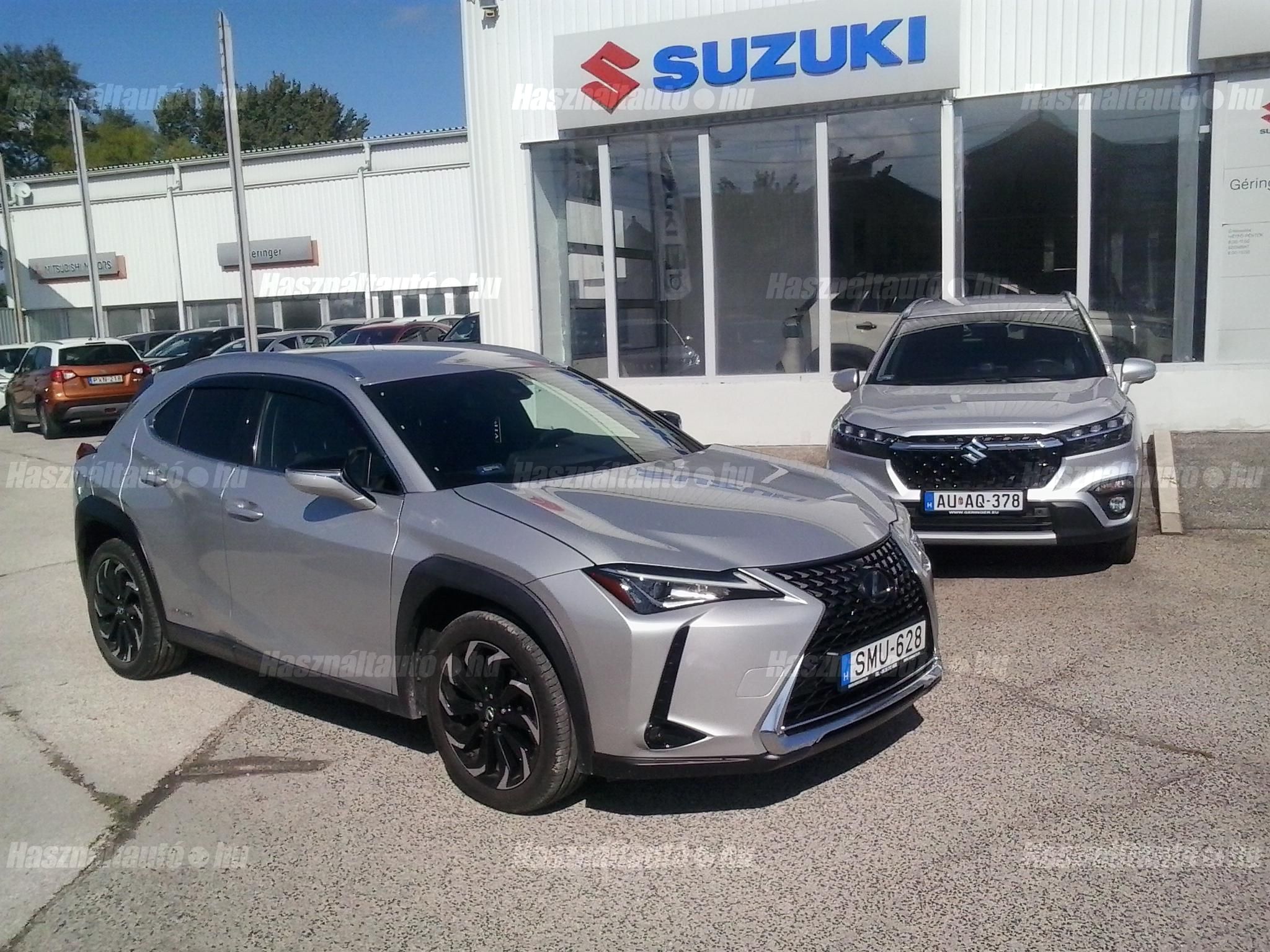 LEXUS UX 2019/3 - 1