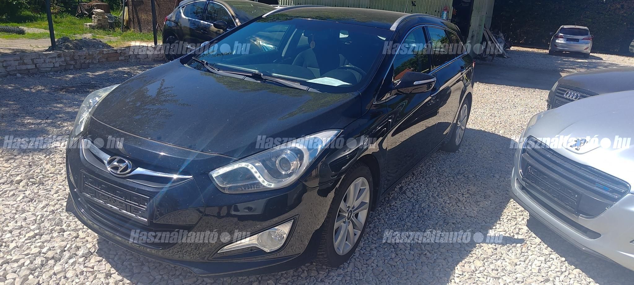 HYUNDAI I40 2012/11 - 1