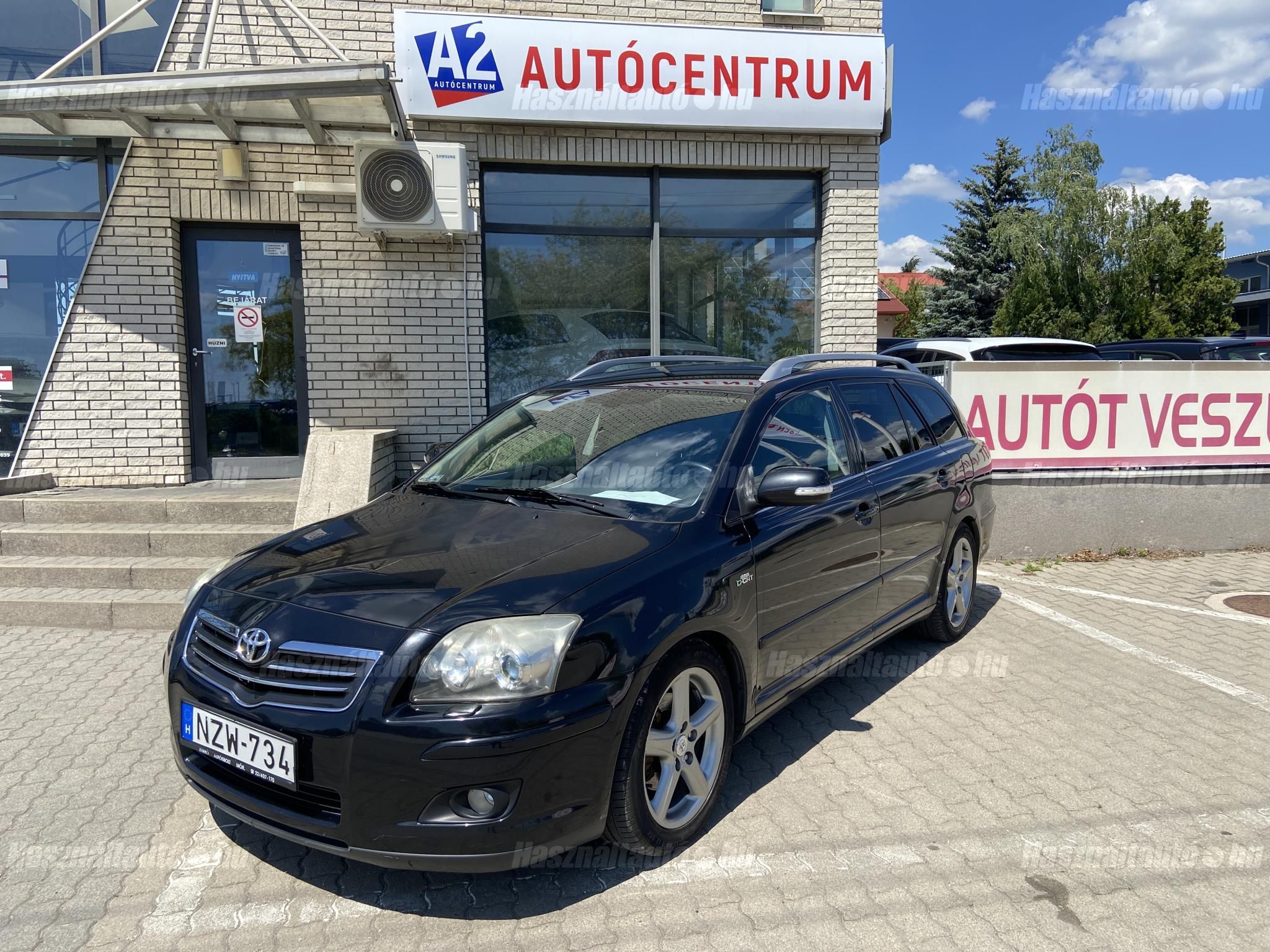 TOYOTA AVENSIS 2007/8 - 1