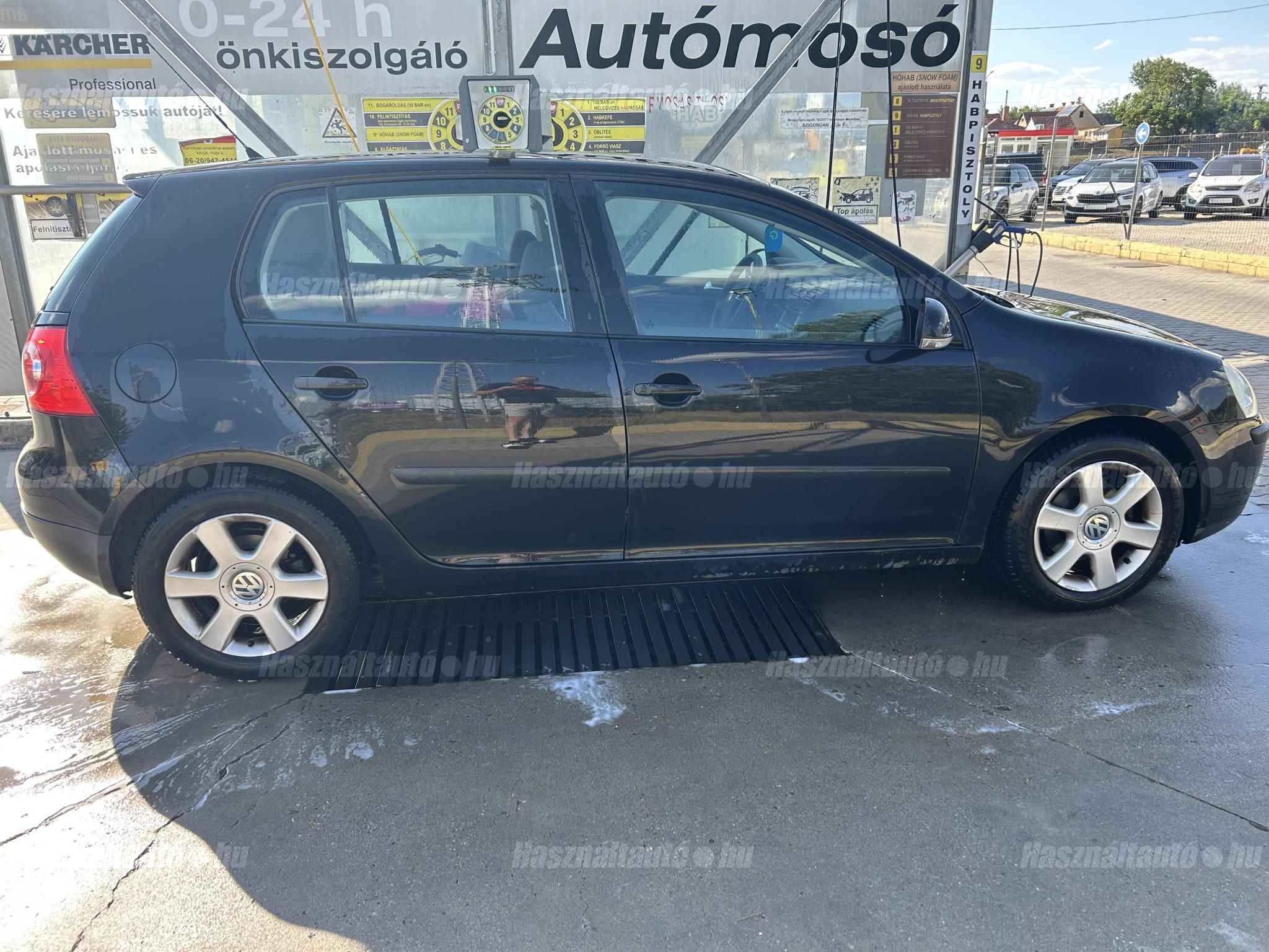 VOLKSWAGEN GOLF V 2008/8 - 1