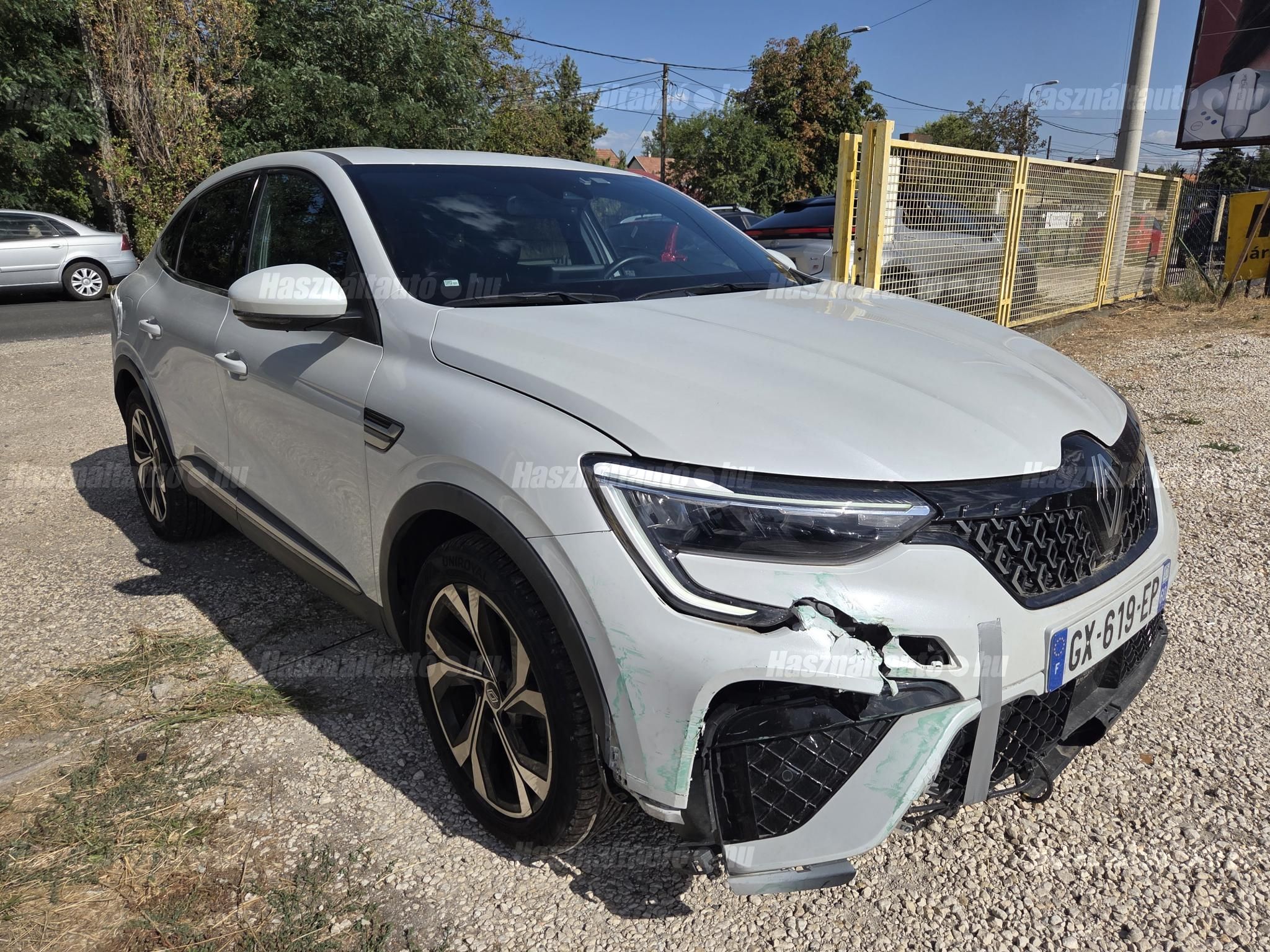 RENAULT ARKANA 2024/5 - 1