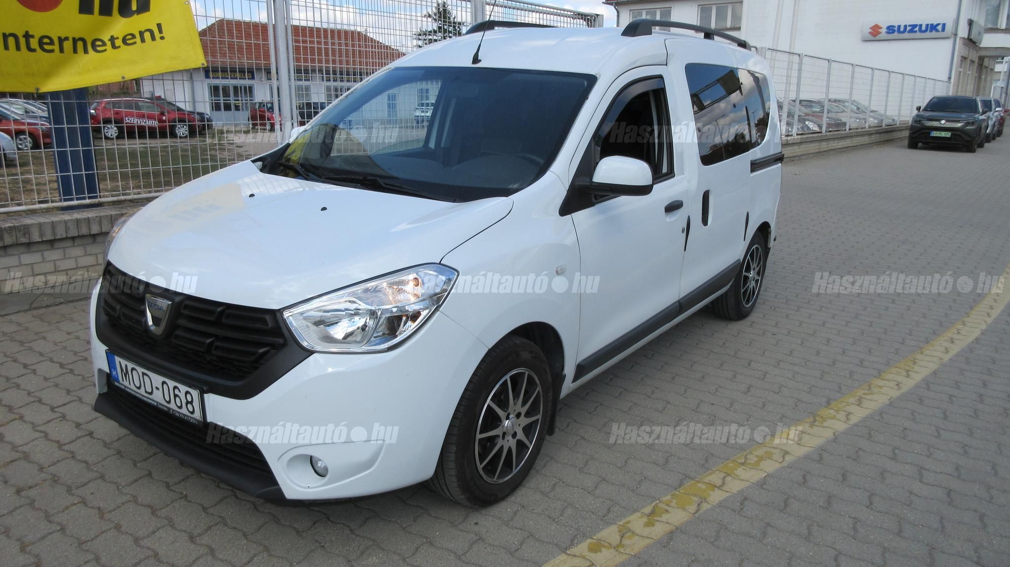 DACIA DOKKER 2014/1 - 1