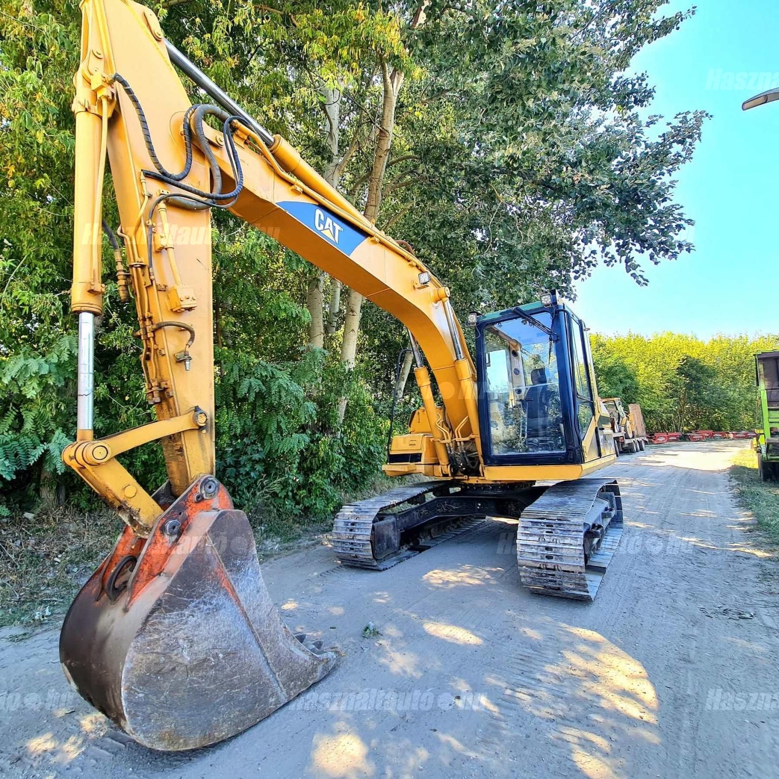 CATERPILLAR 2000/10 - 1