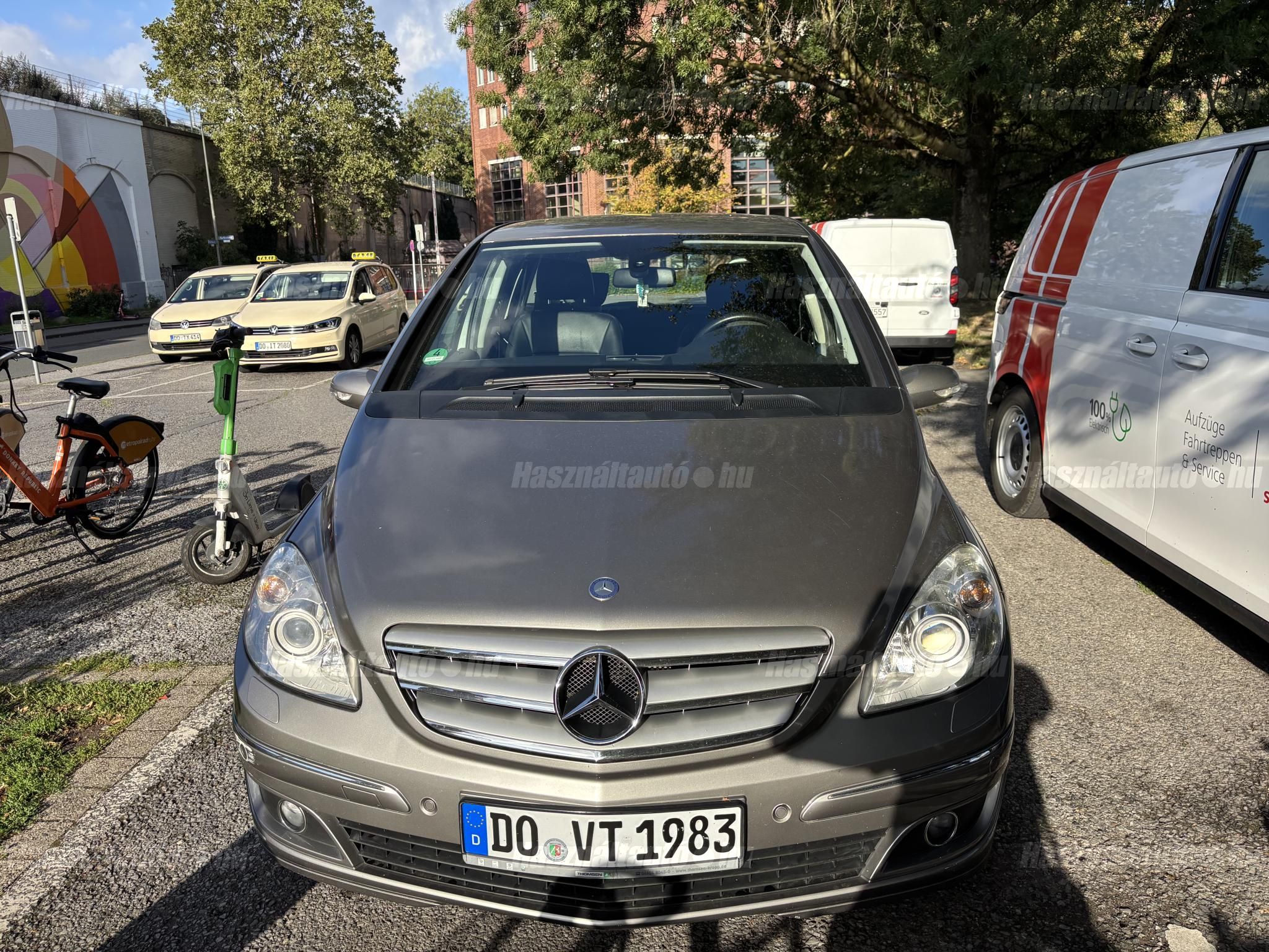 MERCEDES-BENZ B 200 2005/9 - 1