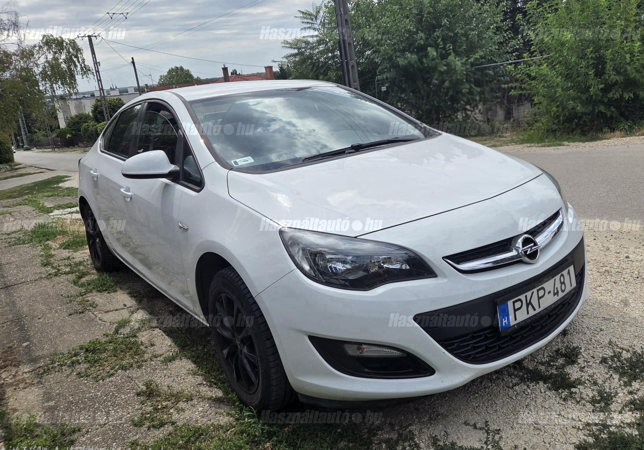 OPEL ASTRA J 2017/10 - 1