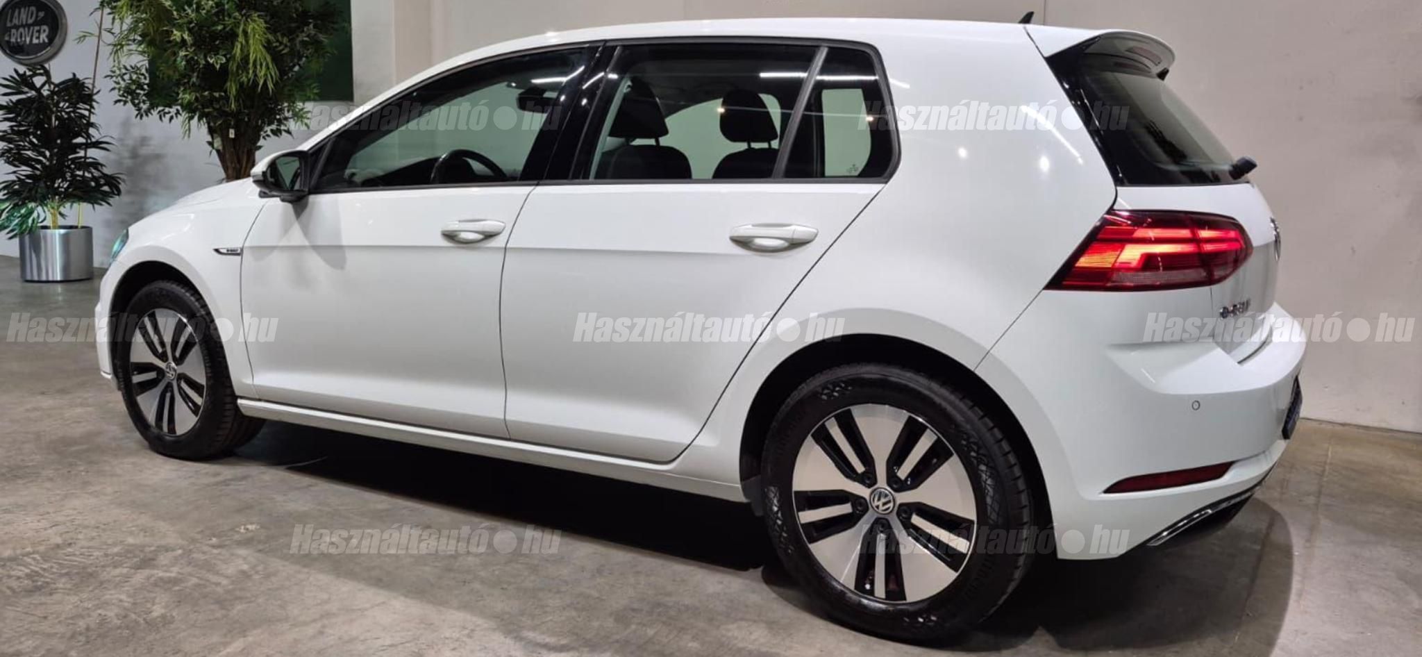 VOLKSWAGEN GOLF 2018/1 - 1