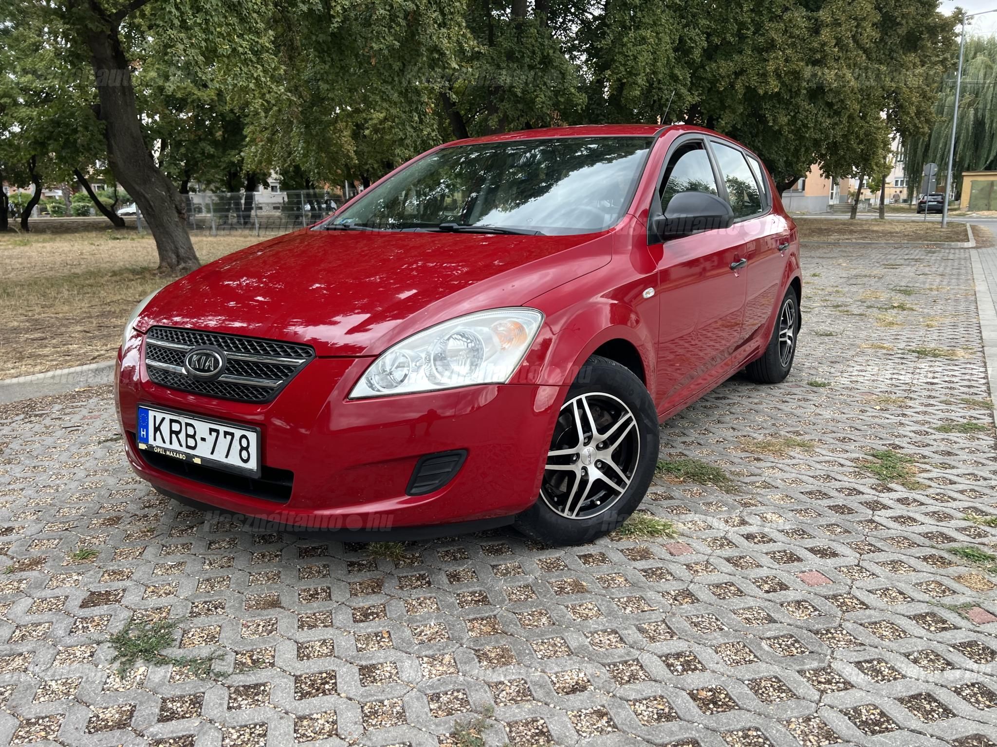 KIA CEE'D 2007/8 - 1
