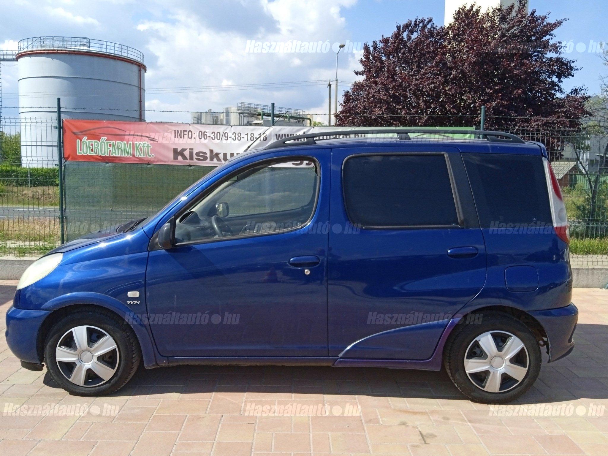 TOYOTA YARIS VERSO 2001/11 - 1