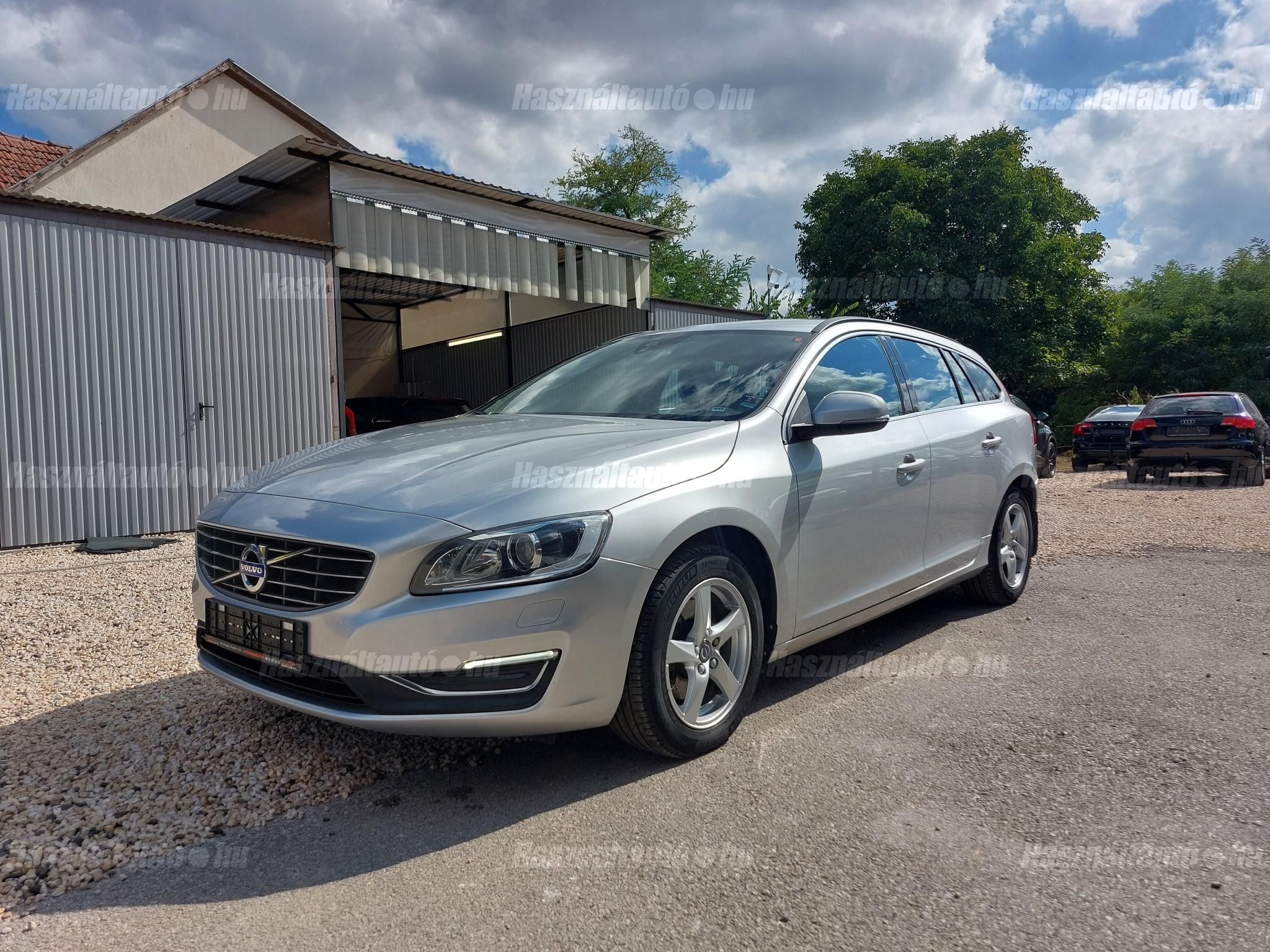 VOLVO V60 2017/3 - 1