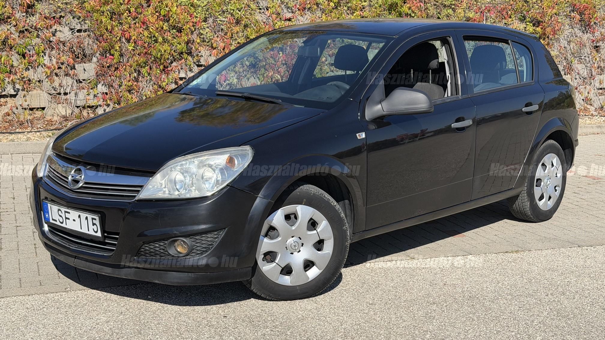 OPEL ASTRA H 2010/5 - 1