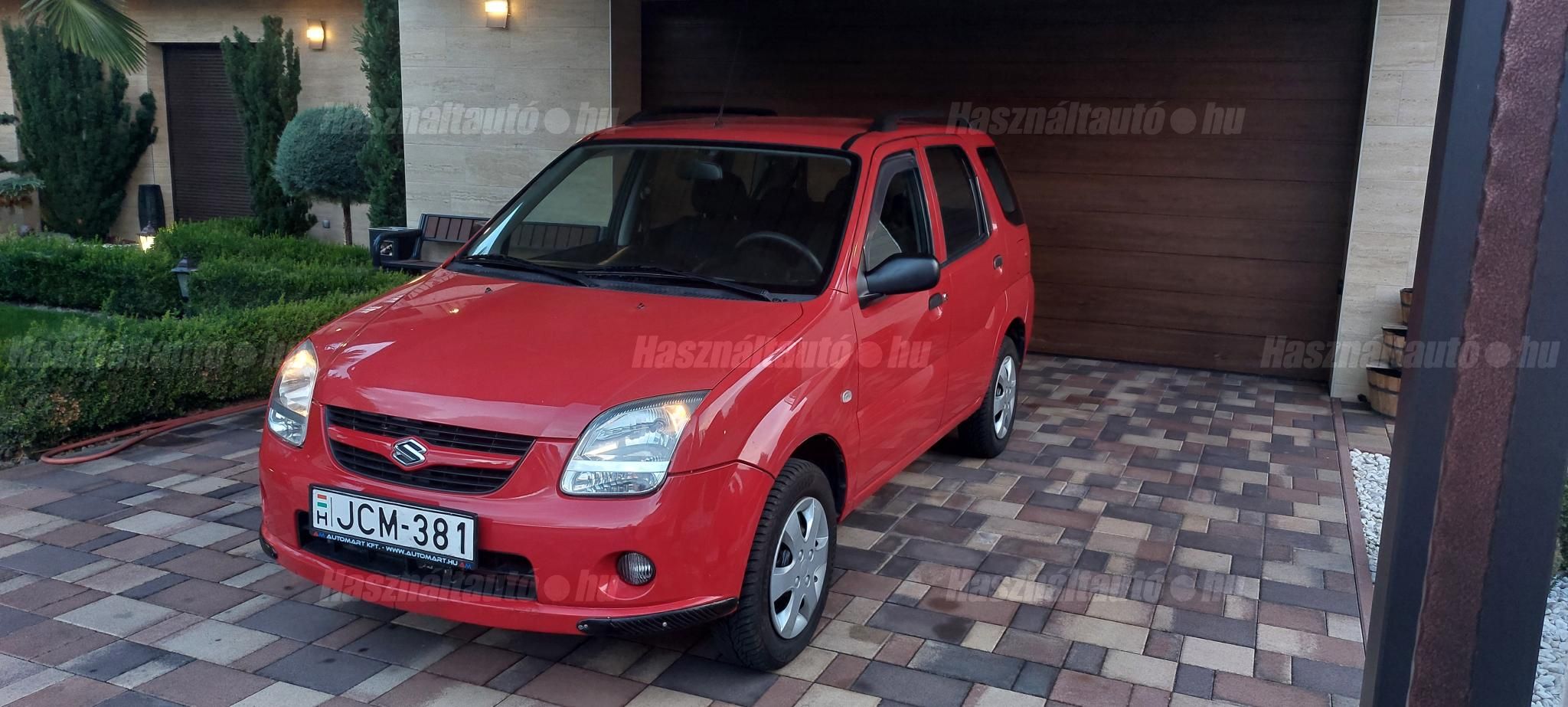 SUZUKI IGNIS 2004/10 - 1