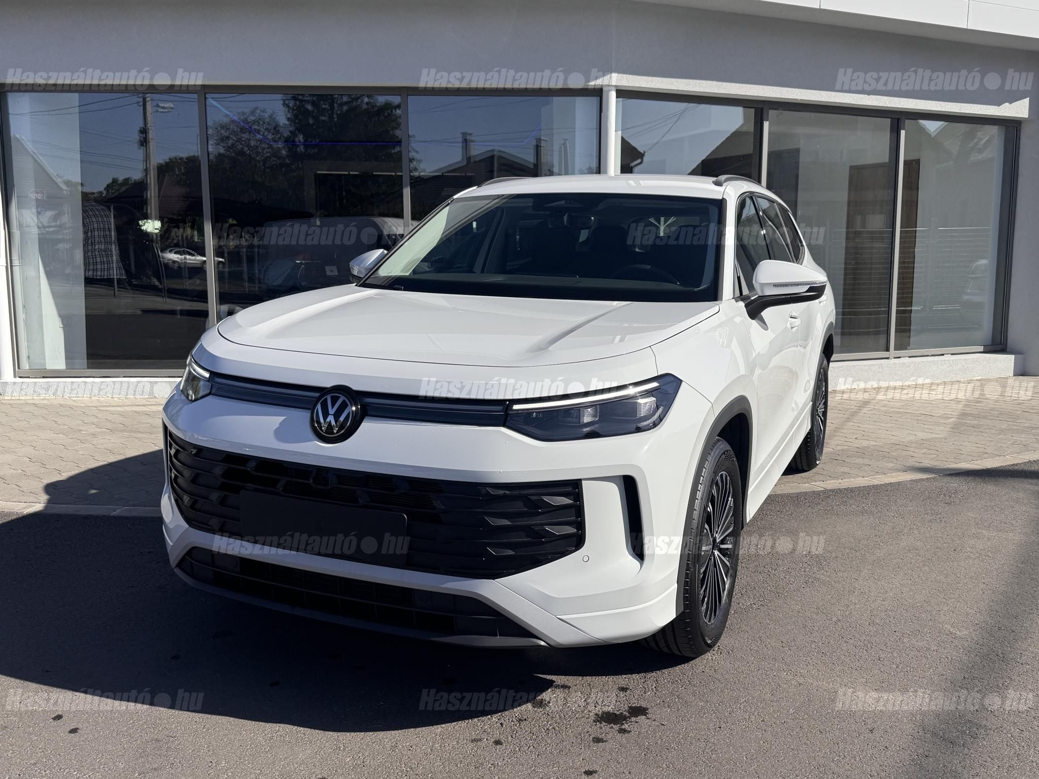 VOLKSWAGEN TAYRON 2026 - 1