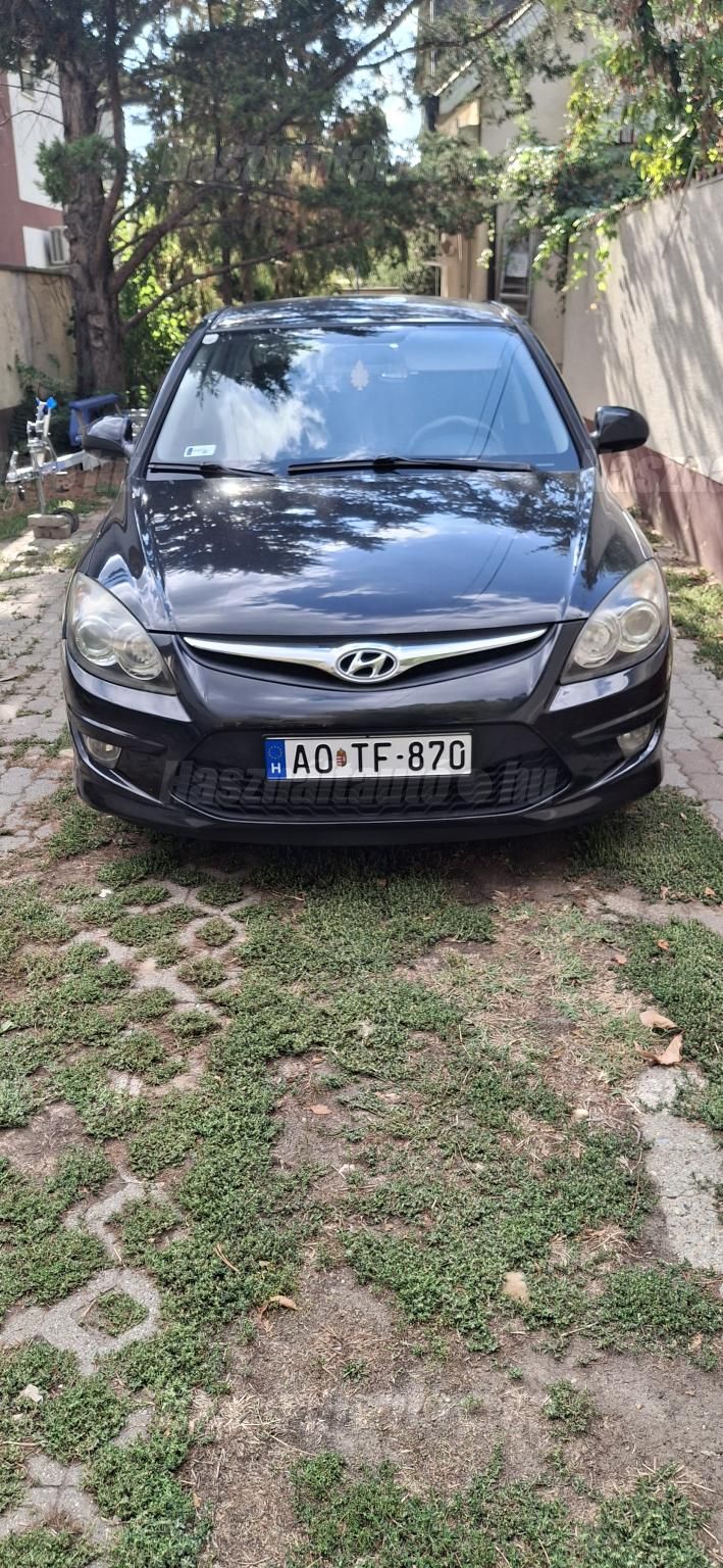 HYUNDAI I30 2010/7 - 1