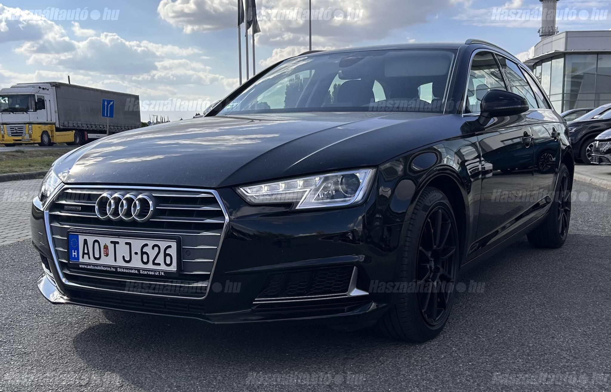AUDI A4 2019/6 - 1