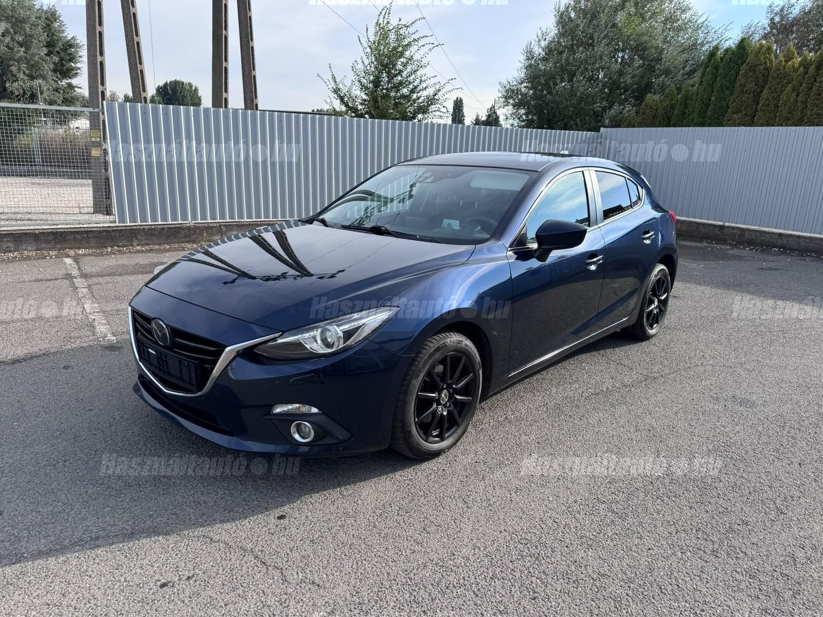 MAZDA 3 2015/8 - 1