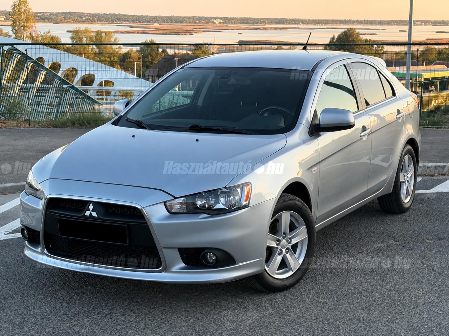 MITSUBISHI LANCER 2010/6 - 1