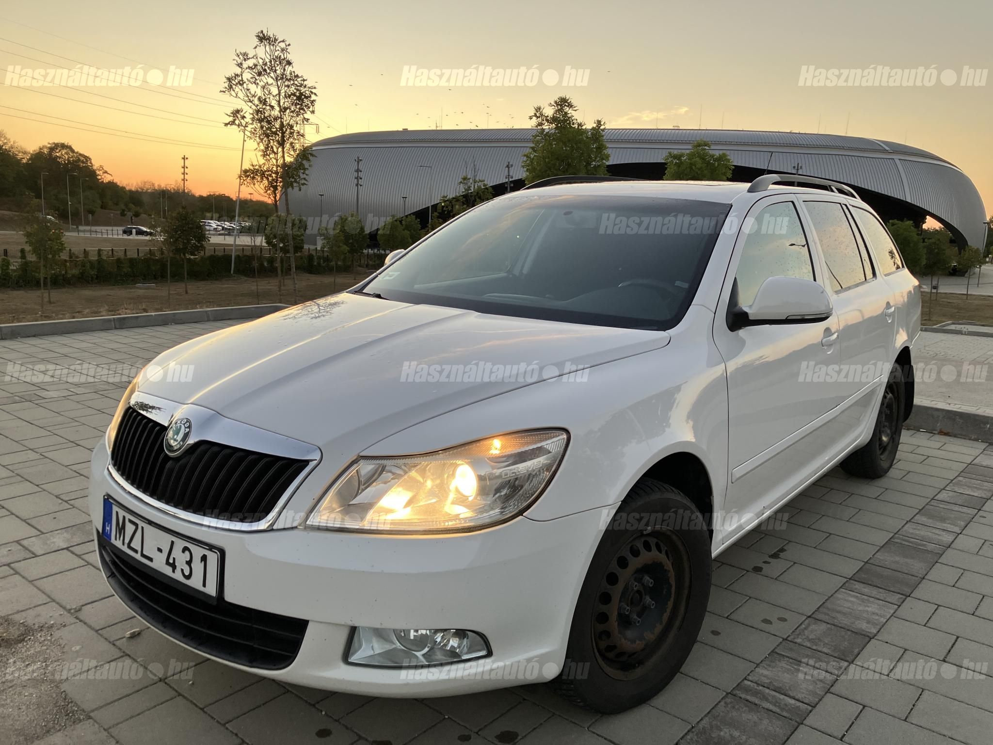 SKODA OCTAVIA 2011/1 - 1