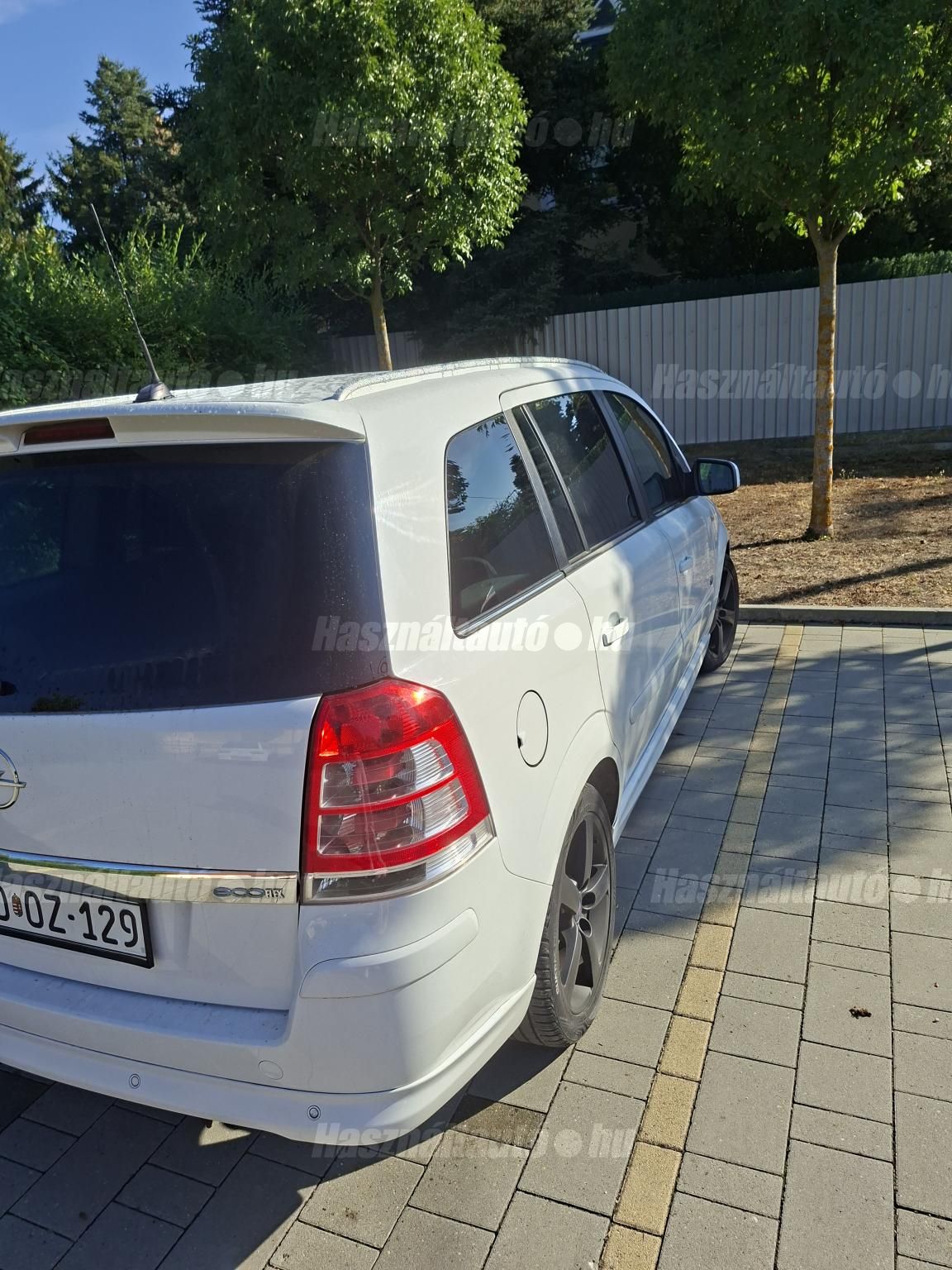 OPEL ZAFIRA 2011 - 1