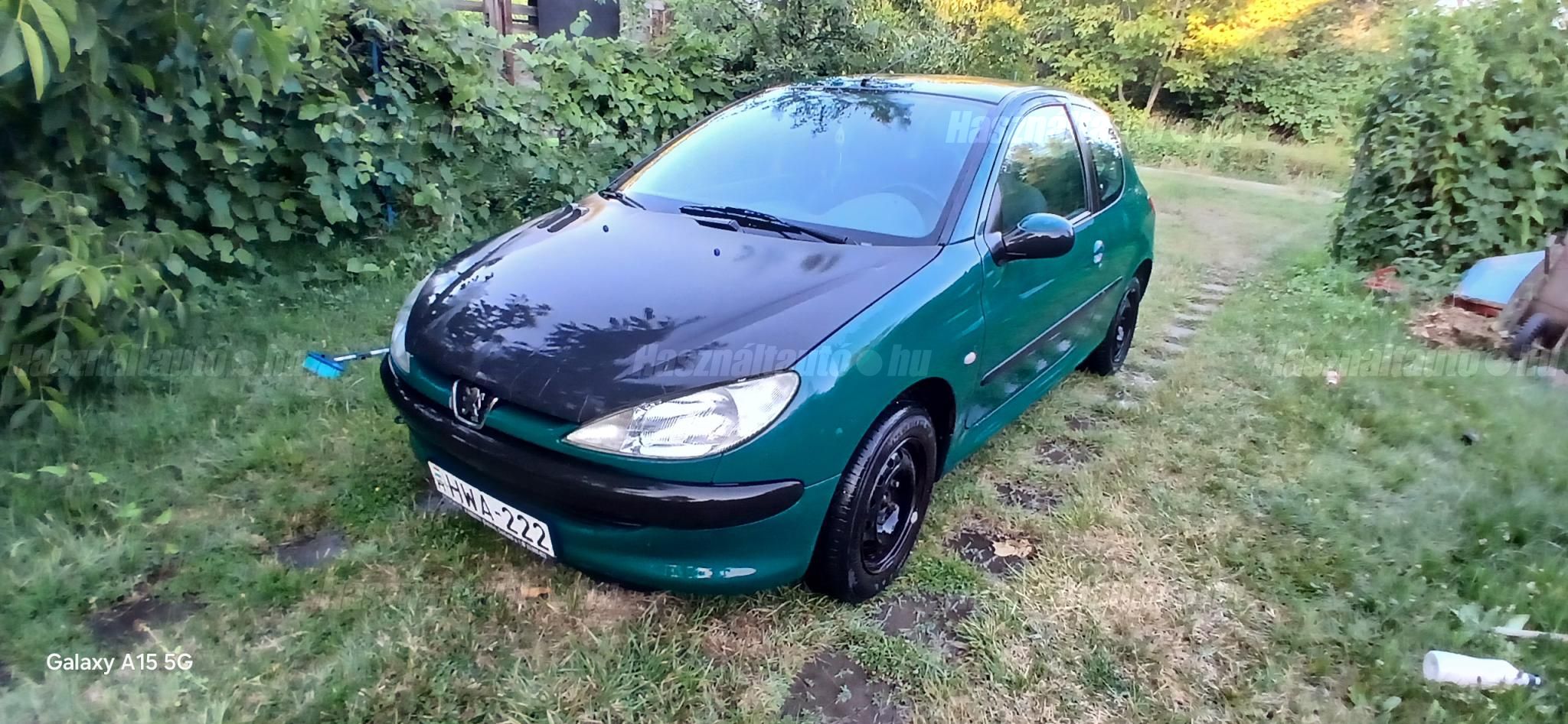 PEUGEOT 206 2002/8 - 1