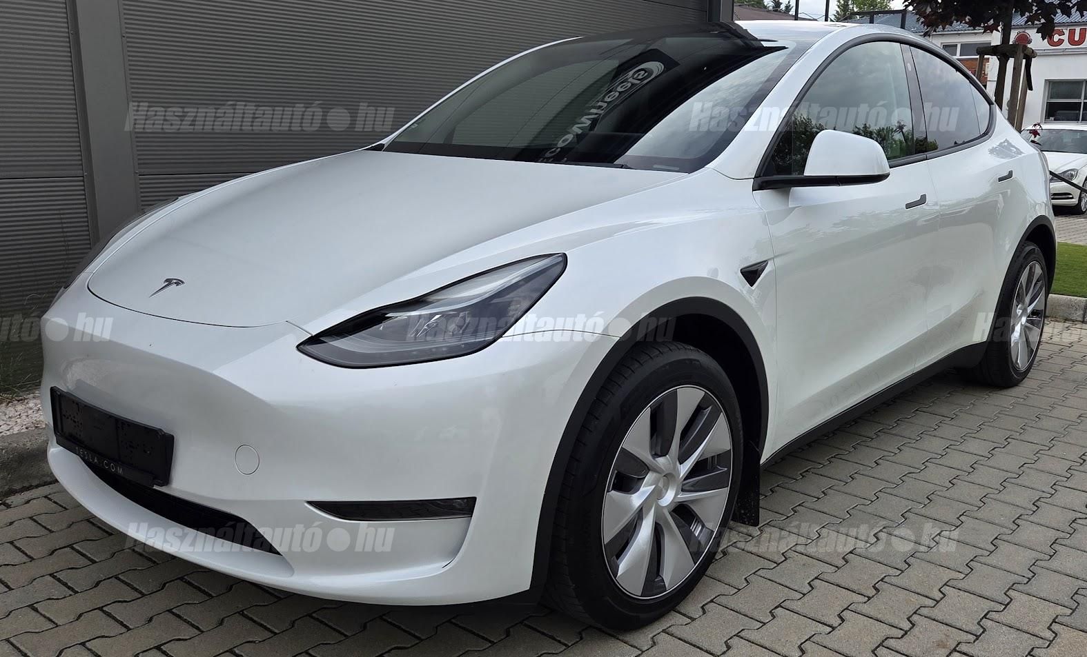 TESLA MODEL Y 2023/11 - 1