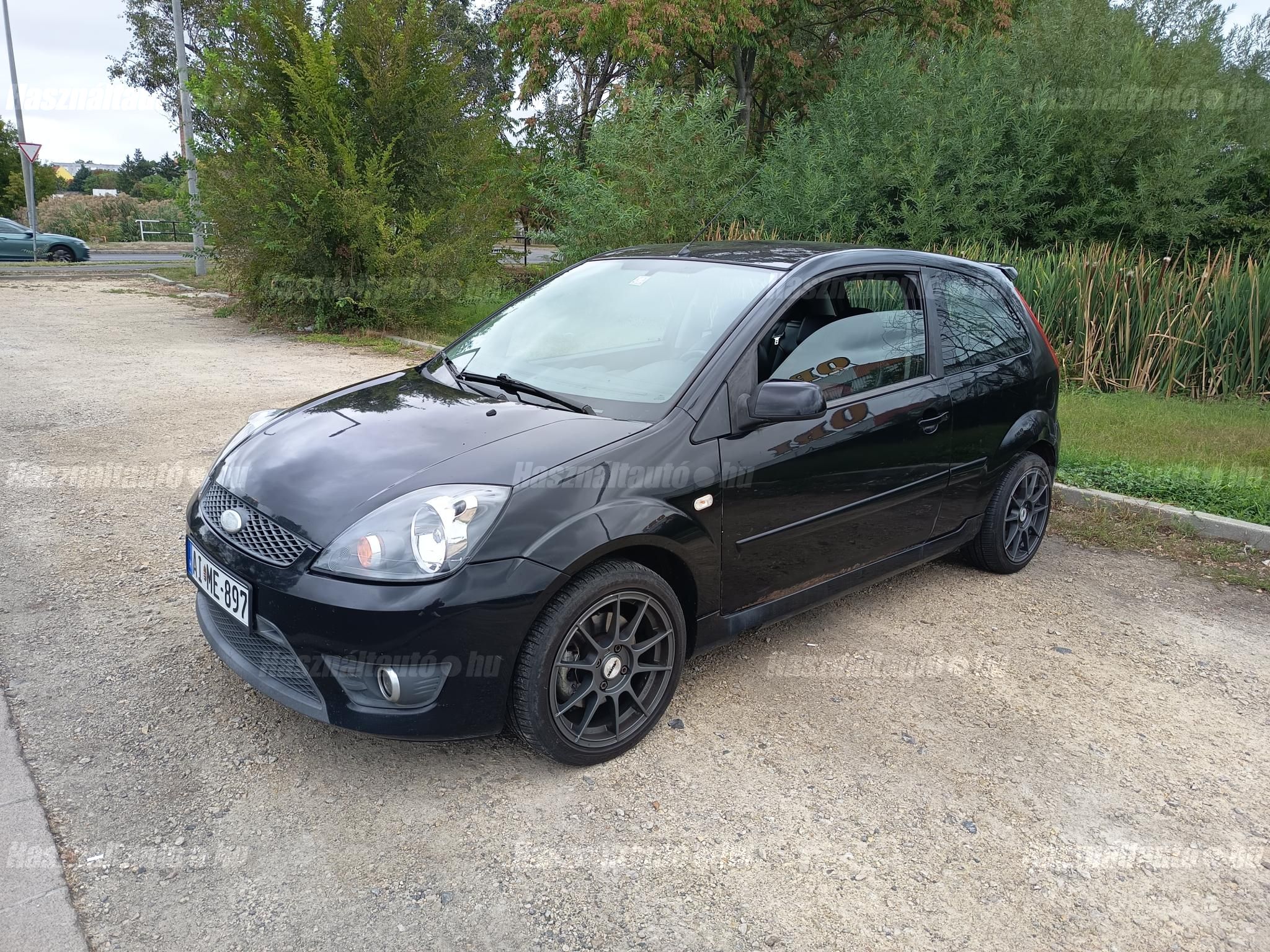 FORD FIESTA 2005/5 - 1